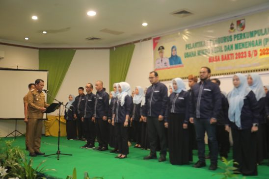 Pj Wako Pekanbaru Lantik Ketua Forum UMKM