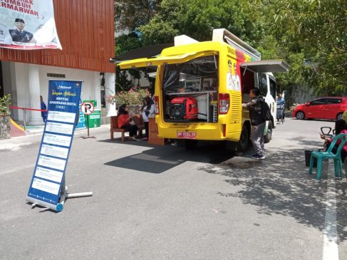 Kekurangan Personel, Layanan Mobil Adminduk Keliling Disdukcapil Pekanbaru Belum Dioperasikan