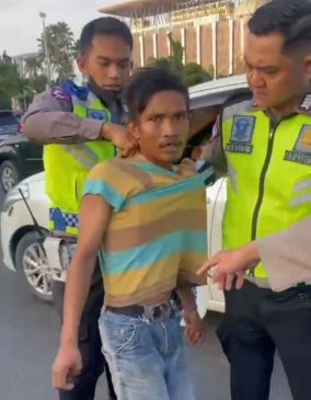 Nasib Apes Saat Tabrak Pelajar, Pemotor di Pekanbaru Terciduk Bawa Sabu