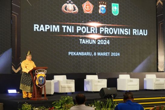 Pj Gubri Jadi Keynote Speaker Rapim TNI-Polri Provinsi Riau