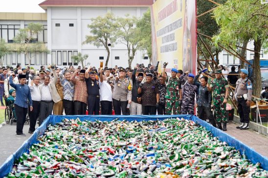 Polda Riau Musnahkan Barang Bukti Hasil Razia Jelang Ramadhan