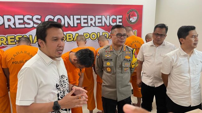 Polisi Gagalkan Peredaran 31 Kg Sabu di Riau, 7 Orang Kurir Ditangkap