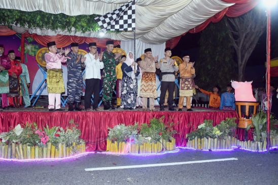 Bupati Kasmarni: Pawai Takbir Wujud Ekspresi Suka Cita Bersama