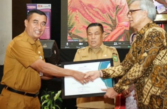 Pengelola SIGA Riau Tahun 2023, Disdalduk KB Kota Pekanbaru Raih Terbaik II