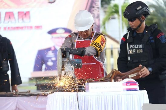 Polisi musnahkan 109 senjata api rakitan di OKI