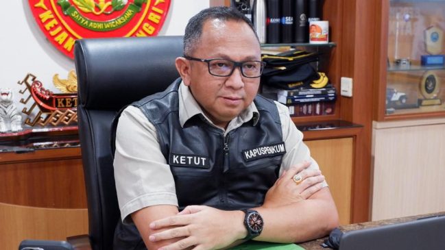 Terkait Kasus Korupsi Impor Gula, Makin Seru: Bendahara KPPBC Pekanbaru Ikut Diperiksa Kejagung