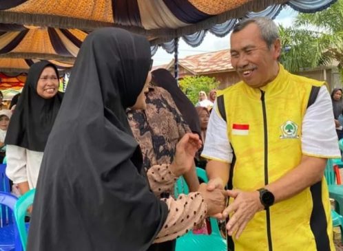 Jelang Pilkada, Golkar Riau Instruksikan Kader Pasang Spanduk Hingga Turun ke Masyarakat