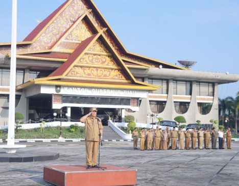 Usai Libur Lebaran, Pj Gubri SF Hariyanto Pimpin Apel Bersama