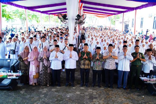 Pj Bupati Sandi Fahlepi Lepas 270 JCH Muba