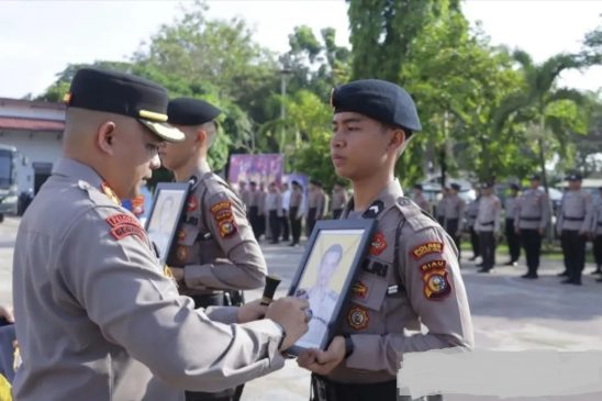 Polres Inhu Berhentikan Tidak Hormat Dua Bintara Polisi