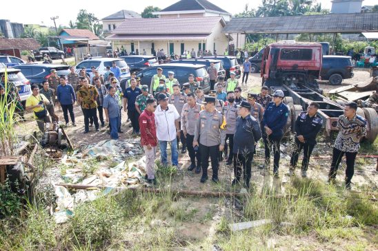 Pj Bupati Sandi Dampingi Kapolda Sumsel Pantau Langsung Lokasi Illegal Driling