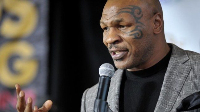 Deontay Wilder: Mike Tyson Dikhawatirkan Koma Usai Duel Lawan Jake Paul