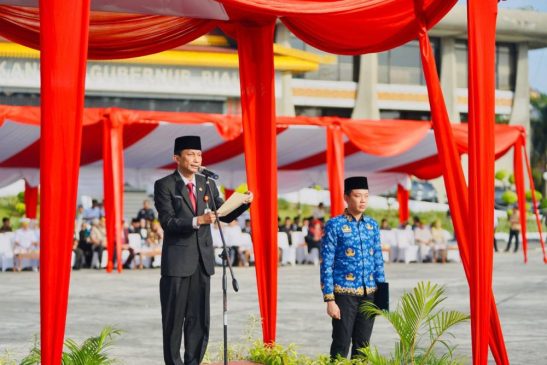 Sekdaprov Riau Jadi Irup Harkitnas Tahun 2024 di Halaman Kantor Gubernur