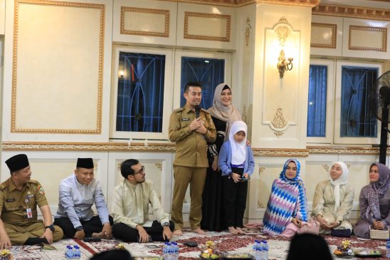 Sekda, Kepala OPD, dan Anggota Dewan Antar Pj Wali Kota Tempat Rumah Dinas