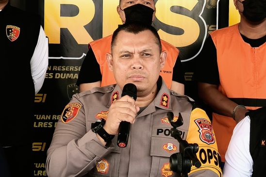Dugaan Korupsi Rp 1 Miliar, Mantan Anggota DPRD Dumai Potong Uang Bansos