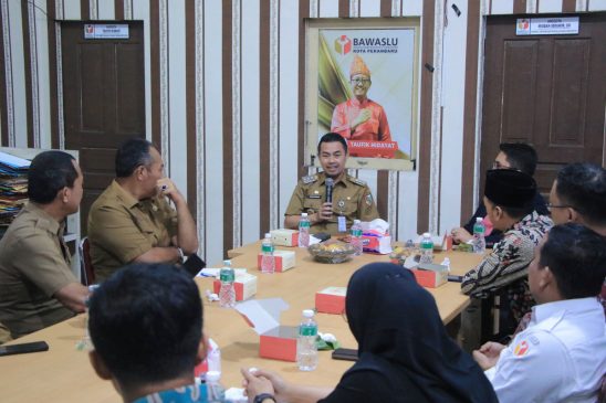 Pj Wali Kota Koordinasi dengan Bawaslu Pekanbaru Jelang Pilkada Serentak 2024