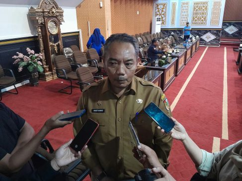 Terkait 2 Ranperda Usulan Pemko, DPRD Sampaikan Pandangan Umum Fraksi