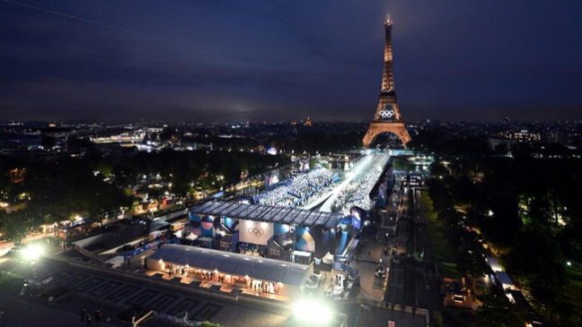Upacara Pembukaan Olimpiade 2024 Dikritik