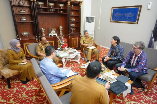 Pj Gubri Audiensi bersama Kedutaan Besar Inggris dan UNEP