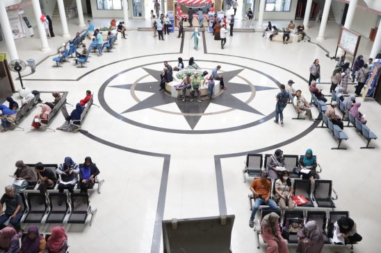 Kantor Bapenda Pekanbaru Disesaki Wajib Pajak