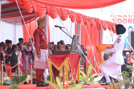 Pj Walikota Pekanbaru Kembali Jadi Irup Upacara Penurunan Bendera