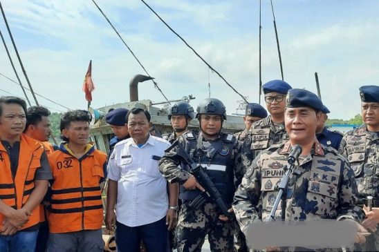 Curi Ikan di Perairan Natuna, KKP Tangkap Kapal Vietnam