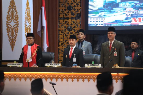 Pj Wako Hadiri Pelantikan Anggota DPRD Periode 2024-2029