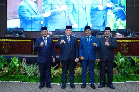 Legislatif dan Eksekutif Setujui Raperda APBD Kabupaten Muba TA 2025