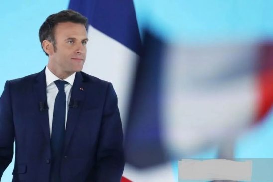 Minta Macron Dimakzulkan, Ribuan Warga Prancis Turun ke Jalan
