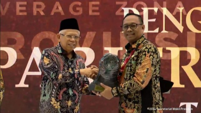 Provinsi Terbaik Coverage Zona Sumatera, Pemprov Riau Terima Penghargaan Paritrana Award 2024
