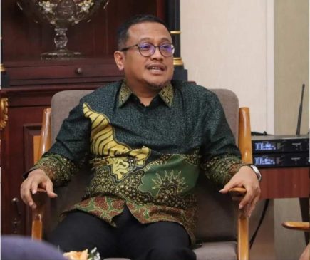 Ma’mun: Semua Fraksi Masuk Pimpinan AKD DPRD Riau