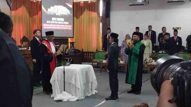 Politisi PDIP Dilantik sebagai Wakil Ketua DPRD Kuansing