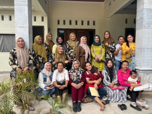IBI Kampar Lakukan Pembinaan Bidan