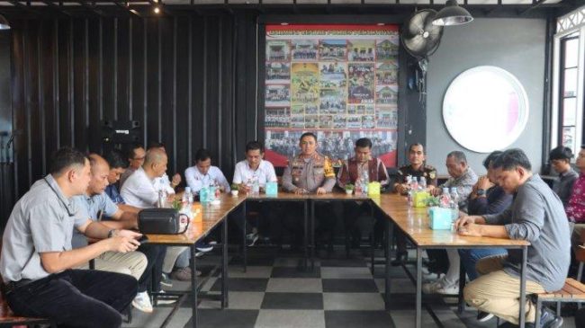 Kapolres Pelalawan Coffee Morning Bersama KPU-Bawaslu