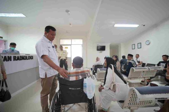 Pastikan Pelayanan Berjalan Baik, Suhardiman Amby Blusukan ke RSUD Telukkuantan