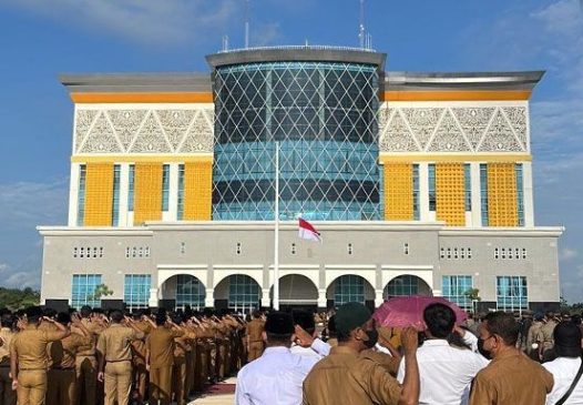 Pemko Pekanbaru Gelar Upacara Gabungan Senin Pagi, Ada Arahan PJ Walikota