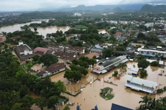 30.000 Lebih Keluarga Terdampak Banjir di Thailand