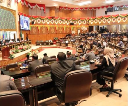 DPRD Riau Umumkan Pimpinan Defenitif Periode 2024-2029