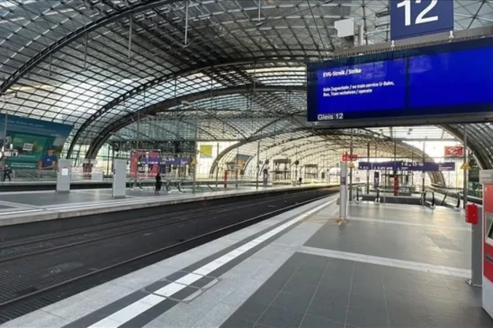Stasiun Utama Hamburg Dipasangi Pembatas Terkait Virus Marburg