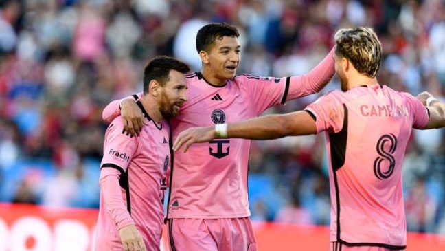 Messi dkk di Ambang Rekor Poin