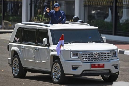 Prabowo: Fasilitasi Menteri Mobil Maung, Dilarang Impor