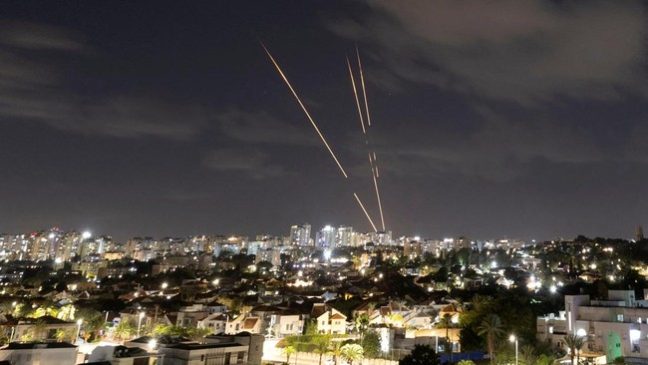 Hizbullah-Houthi Kompak Gempur Tel Aviv