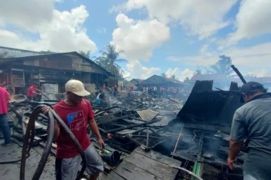 Kebakaran Hanguskan 5 Rumah di Rokan Hilir