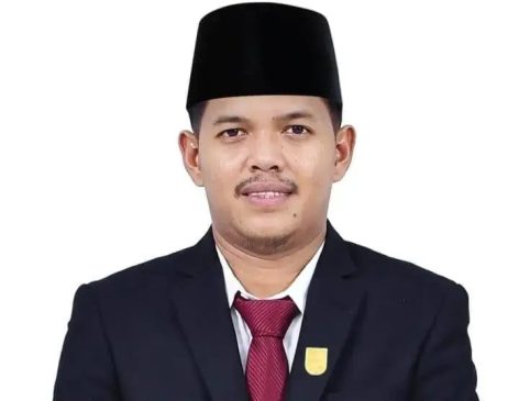 Prabowo Copot Suhardiman Amby dari Jabatan Ketua Gerindra Kuansing