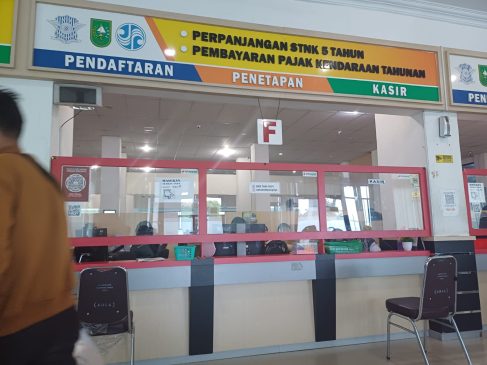Keluhkan Pembayaran Biaya Administrasi STNK di Samsat, Ini Kata Dirlantas Polda Riau
