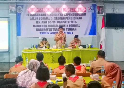 Plt Asisten Ekbang Sekdakab Tapteng Buka Kegiatan Sosialisasi Pendidikan Kepramukaan