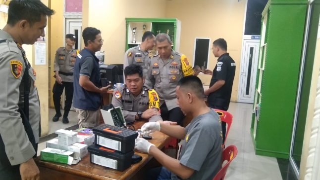 Sie Dokkes Polres Sibolga Cek Kesehatan Personel Pengamanan PPK