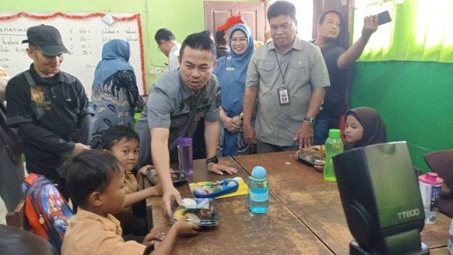 Program Makan Siang Gratis Libatkan 27.358 UMKM di Pekanbaru