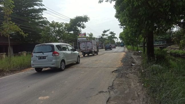 Jalan Parit Indah Pekanbaru yang Rusak Parah Kini Sudah Diaspal
