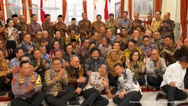 Taspen Cairkan Uang Pensiun Menteri Jokowi